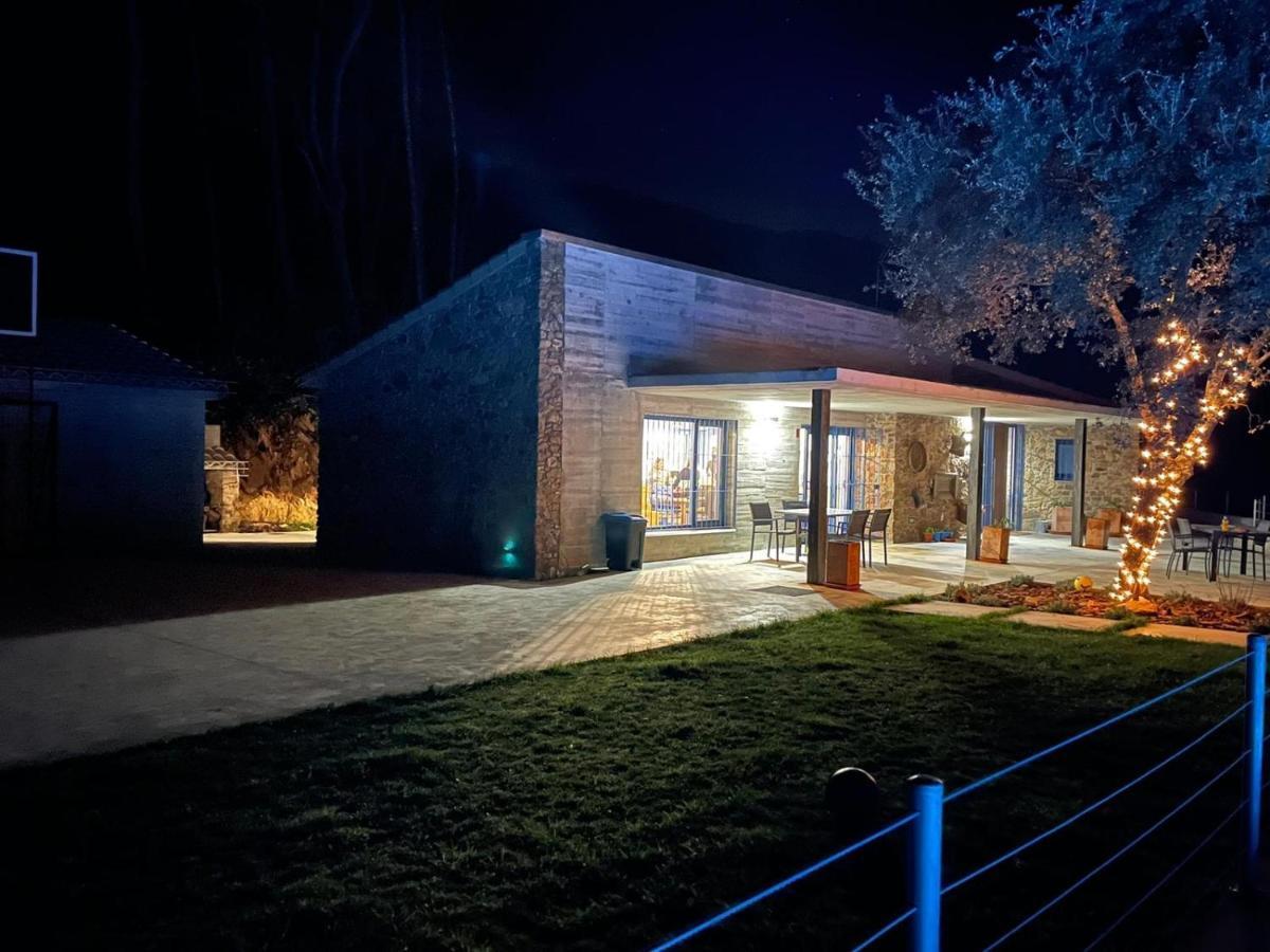 Casa Rural Madre Del Agua. Finca El Robledillo Монестерио Екстериор снимка